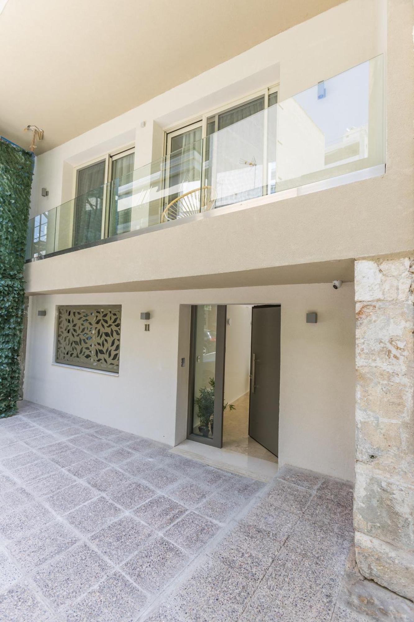 The Mediterranean Suites Piraeus Luaran gambar