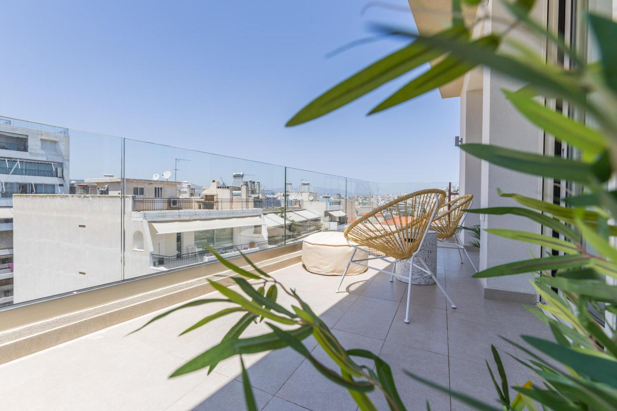 The Mediterranean Suites Piraeus Luaran gambar
