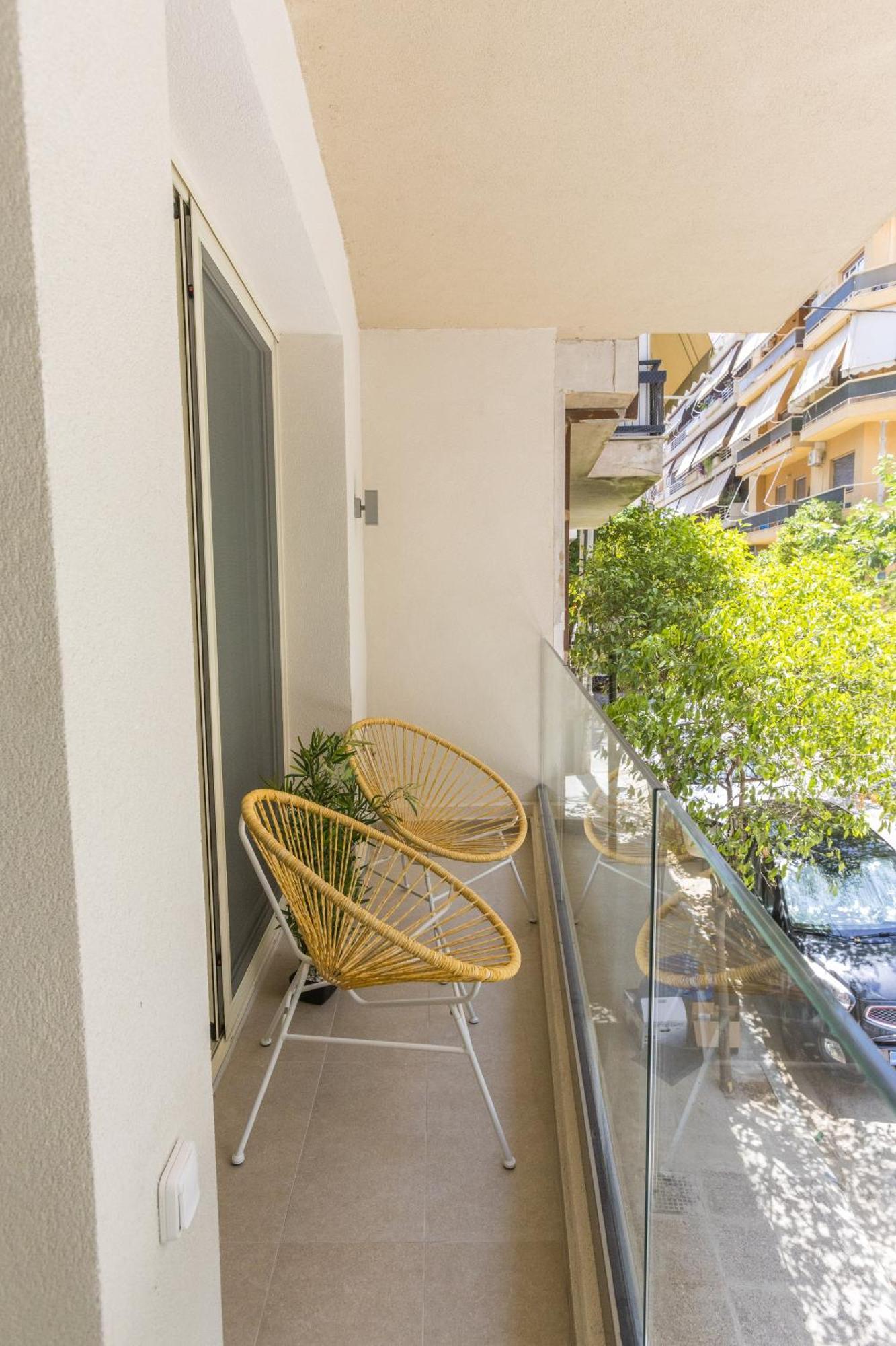 The Mediterranean Suites Piraeus Luaran gambar