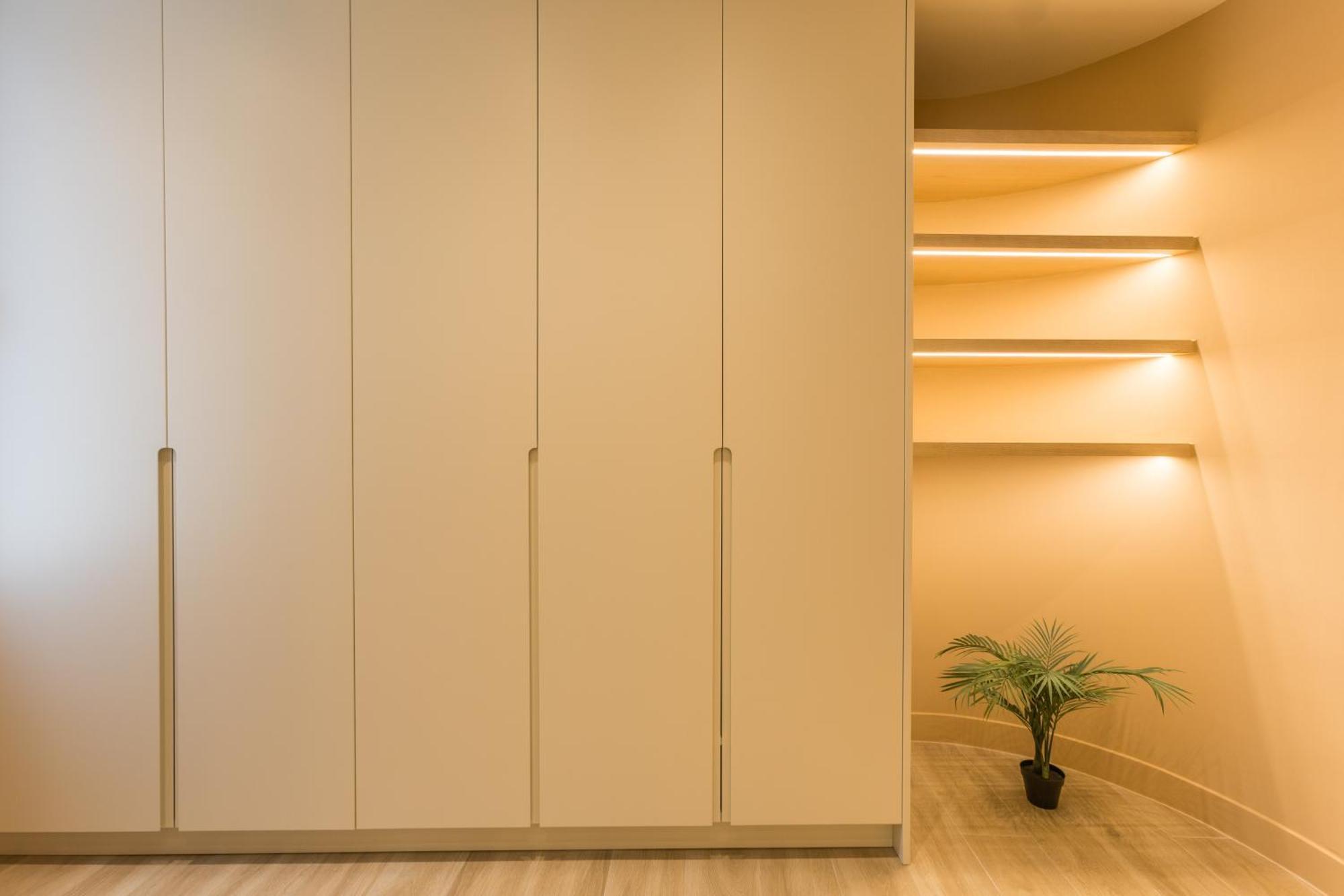 The Mediterranean Suites Piraeus Luaran gambar